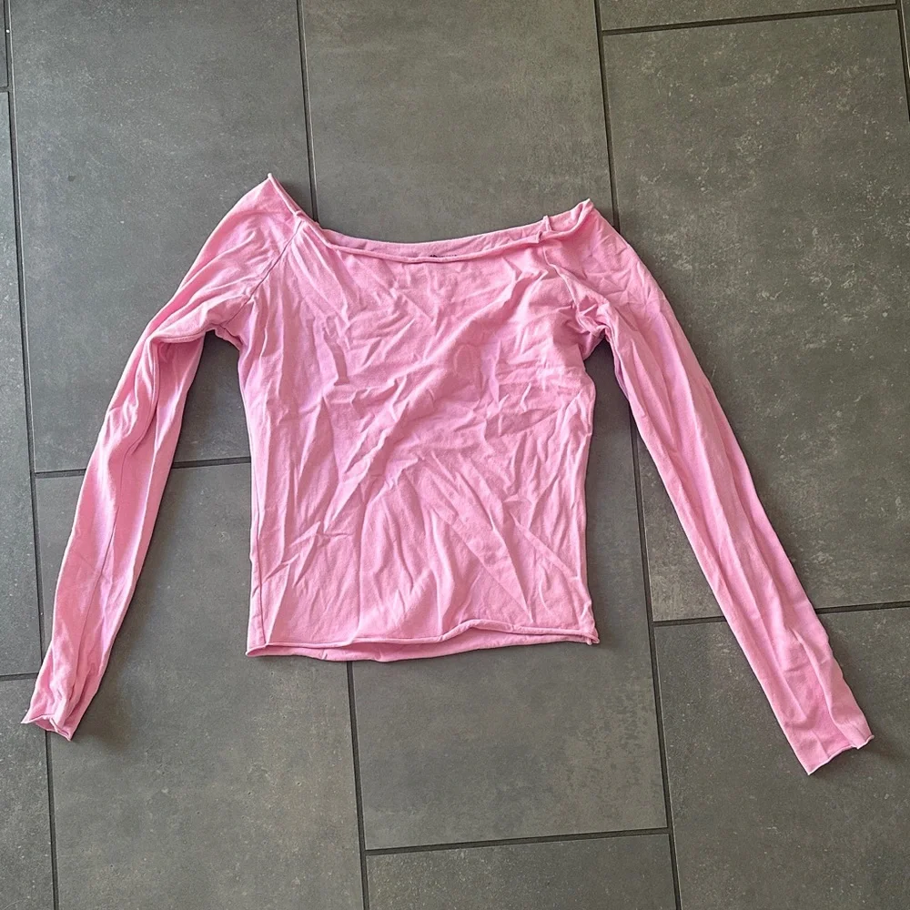 Brandy Melville Pink Long Sleeve Top - Picture 1 of 1
